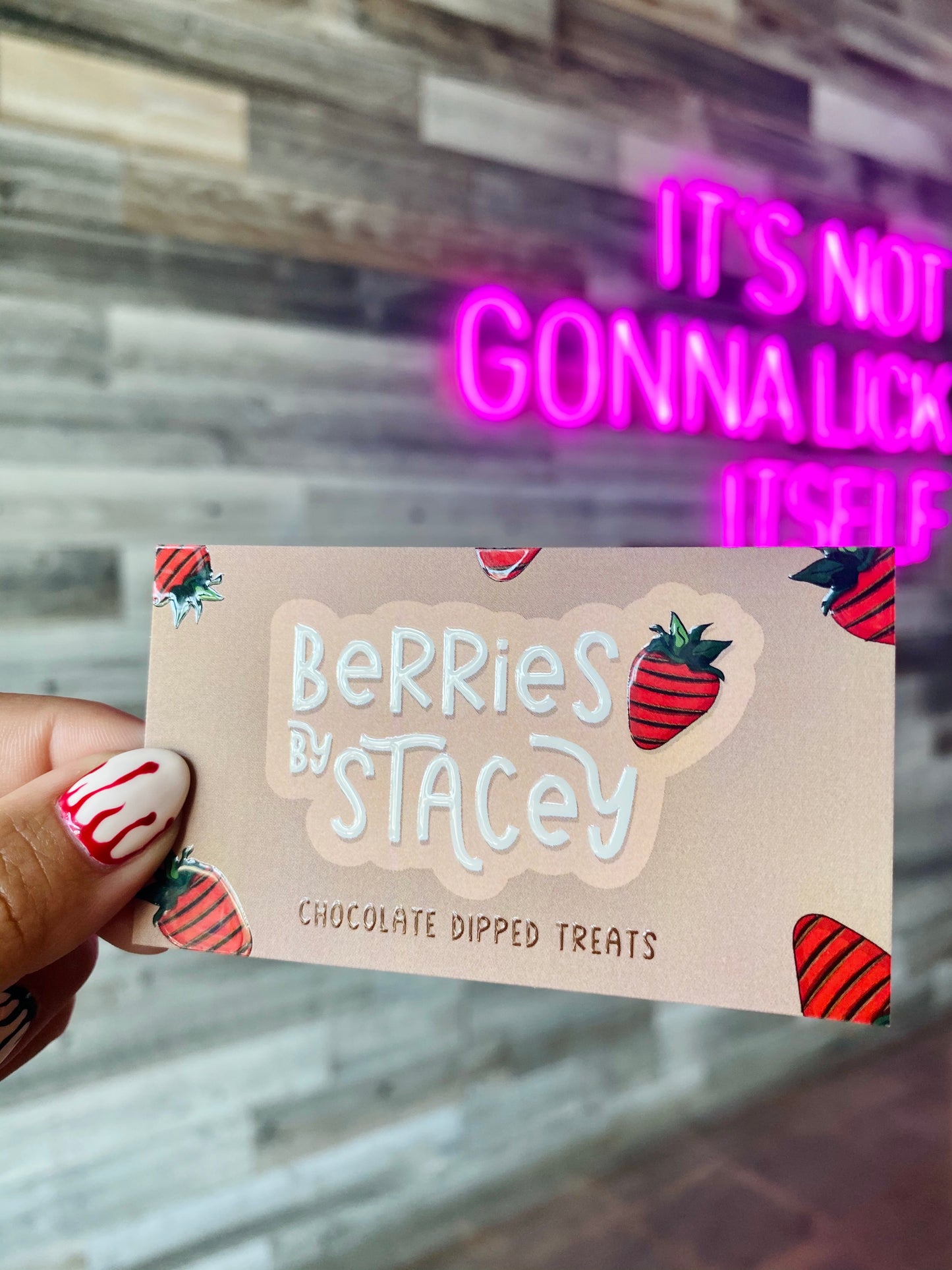 Raised Spot UV Business Cards - Golden State Print